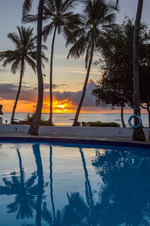 Ocean Village Club (Adults Only) Diani Beach Exterior photo